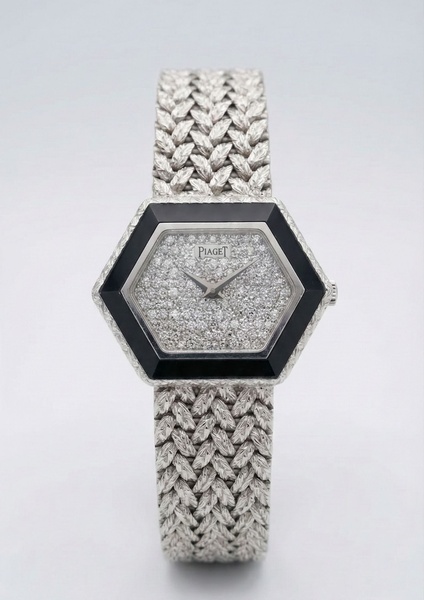 Vintage jewels And Ladies' watches  - Online only